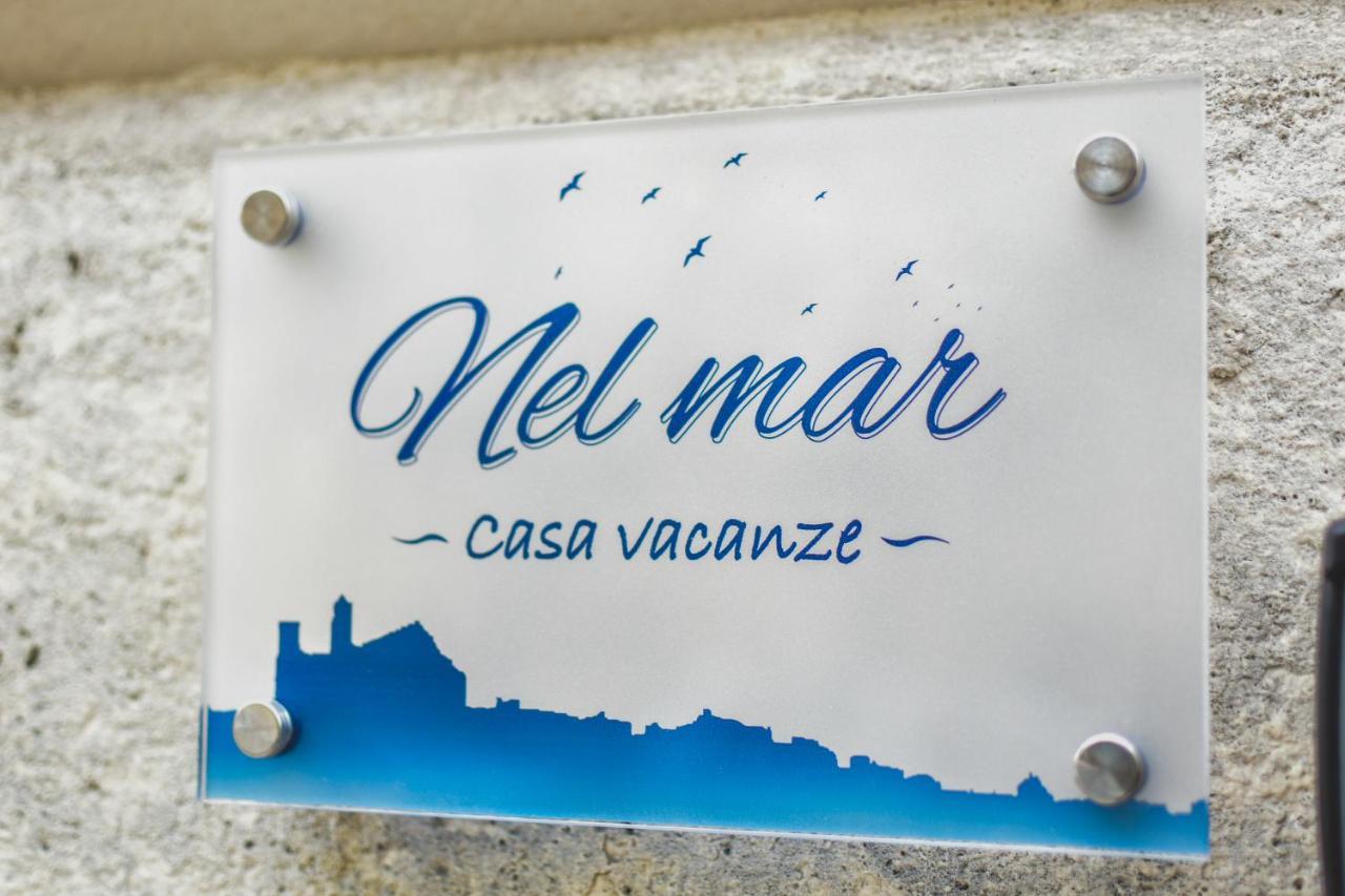 Nel Mar Casa Vacanze ジョヴィナッツォ エクステリア 写真